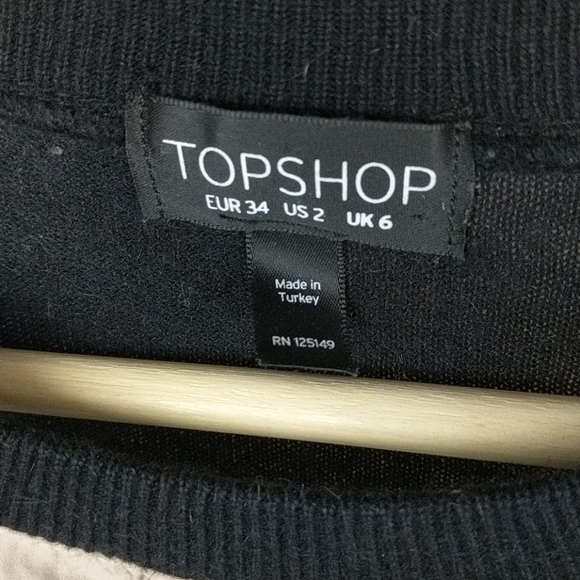 TOPSHOP Floral Print Lightweight Knit Sweater - Picture 6 of 9